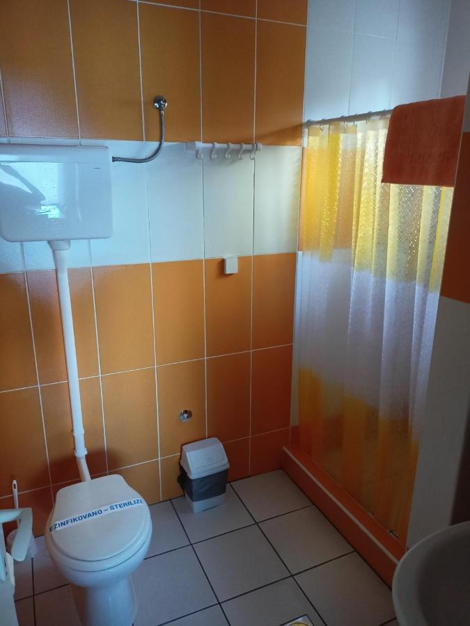 Apartman Fiva Apartment Pacir ภายนอก รูปภาพ