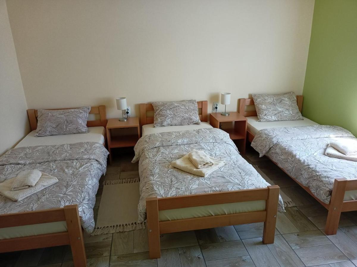 Apartman Fiva Apartment Pacir ภายนอก รูปภาพ