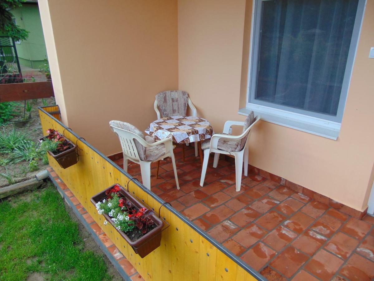 Apartman Fiva Apartment Pacir ภายนอก รูปภาพ