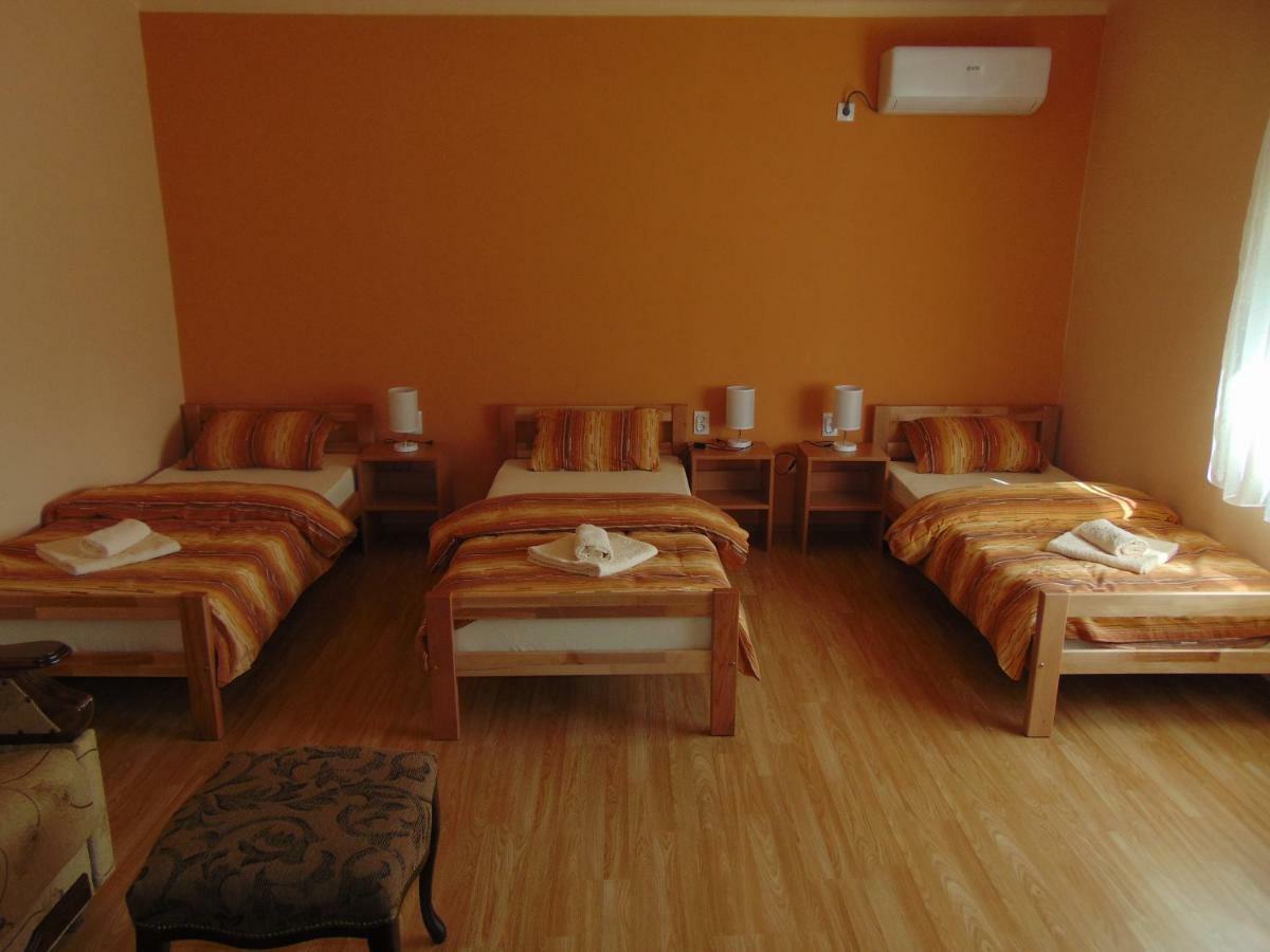 Apartman Fiva Apartment Pacir ภายนอก รูปภาพ