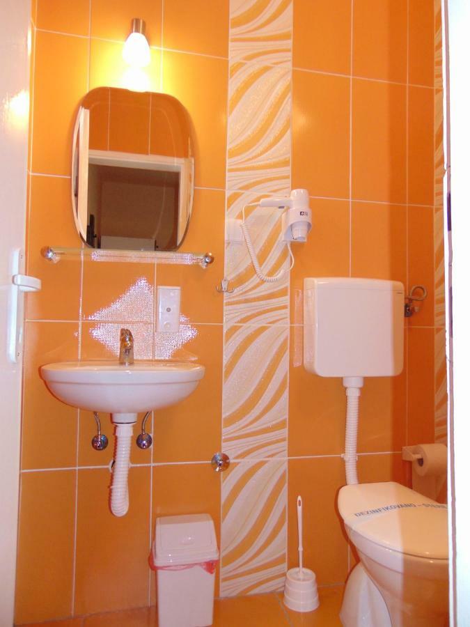 Apartman Fiva Apartment Pacir ภายนอก รูปภาพ
